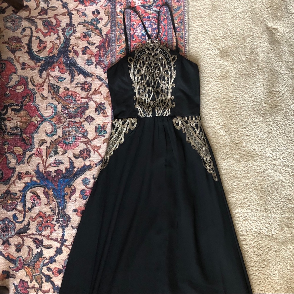 ASOS LITTLE MISTRESS floor-length formal gown